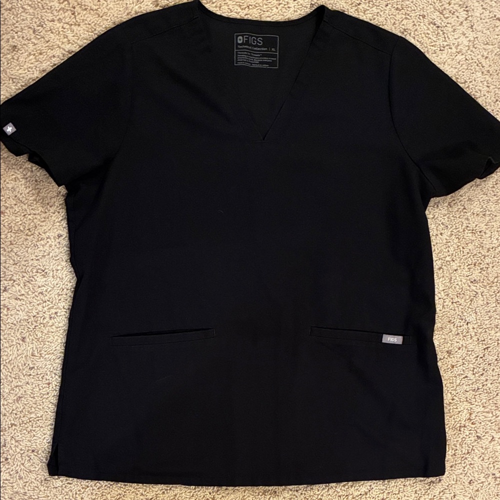 FIGS Classic Black V-Neck Scrub Top